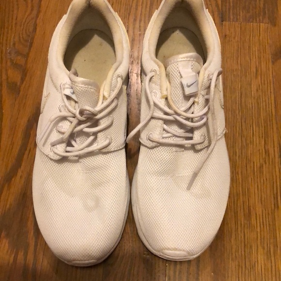 Nike Rosche White - Picture 2 of 6